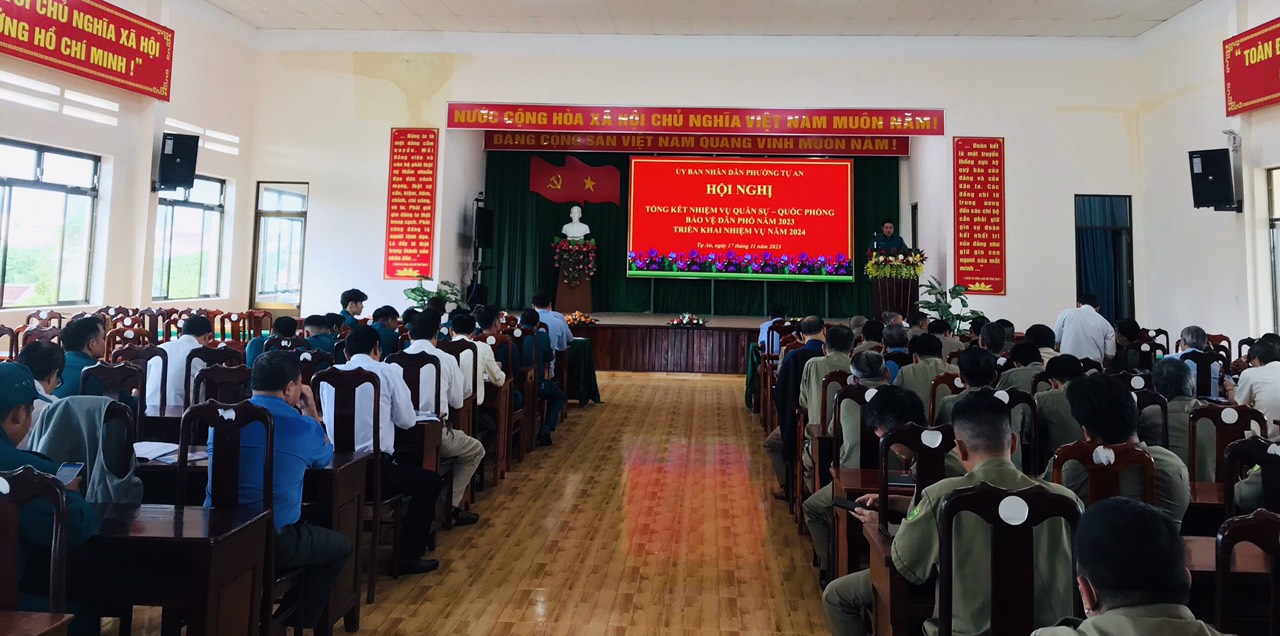 Toàn cảnh hội nghị